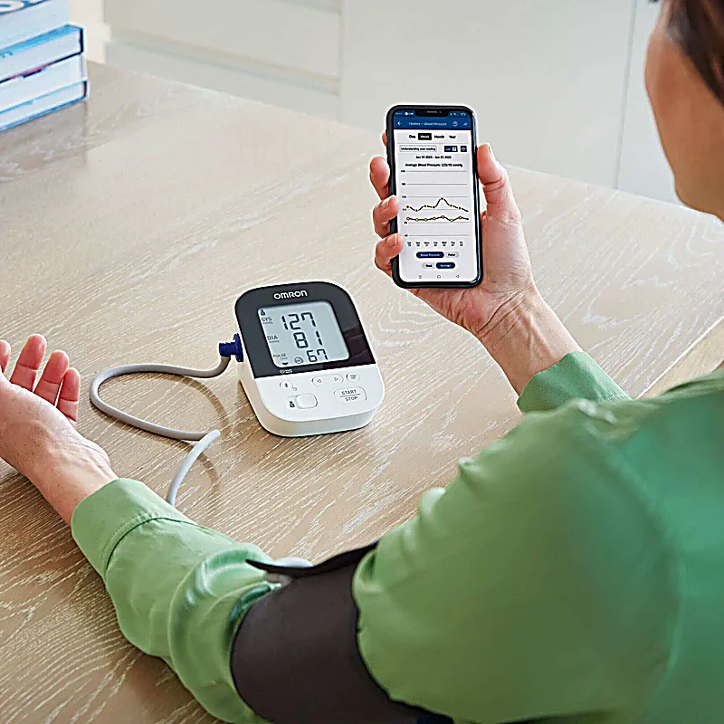 Omron M4 Intelli It Upper Arm Blood Pressure Monitor - Image 3