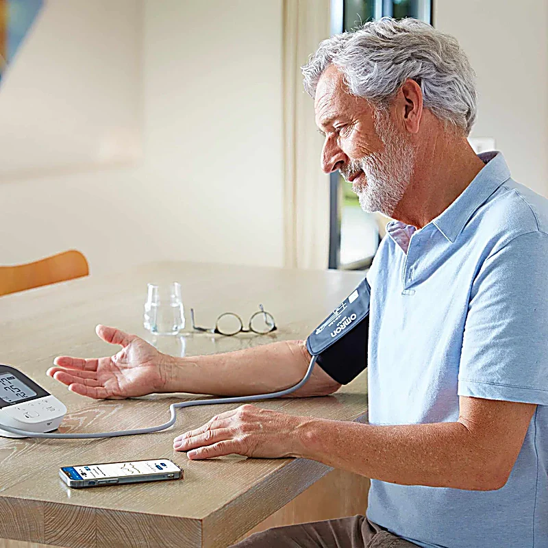 Omron M4 Intelli It Upper Arm Blood Pressure Monitor - Image 4